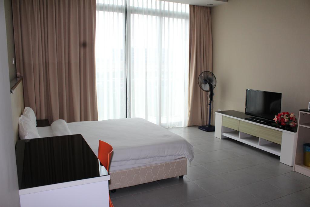 Tribeca Suites Kuching Luaran gambar
