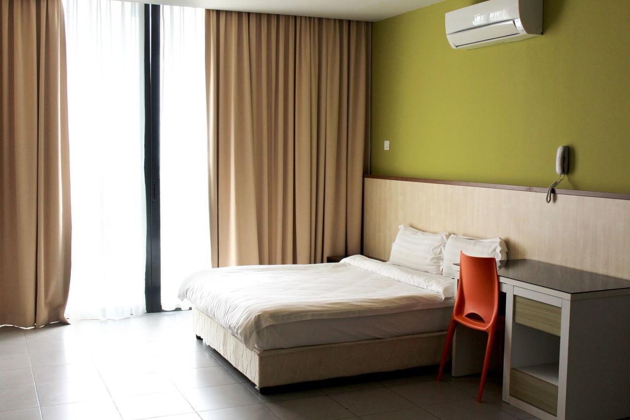 Tribeca Suites Kuching Luaran gambar