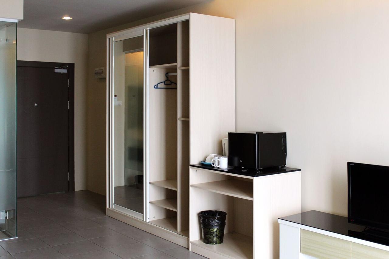 Tribeca Suites Kuching Luaran gambar